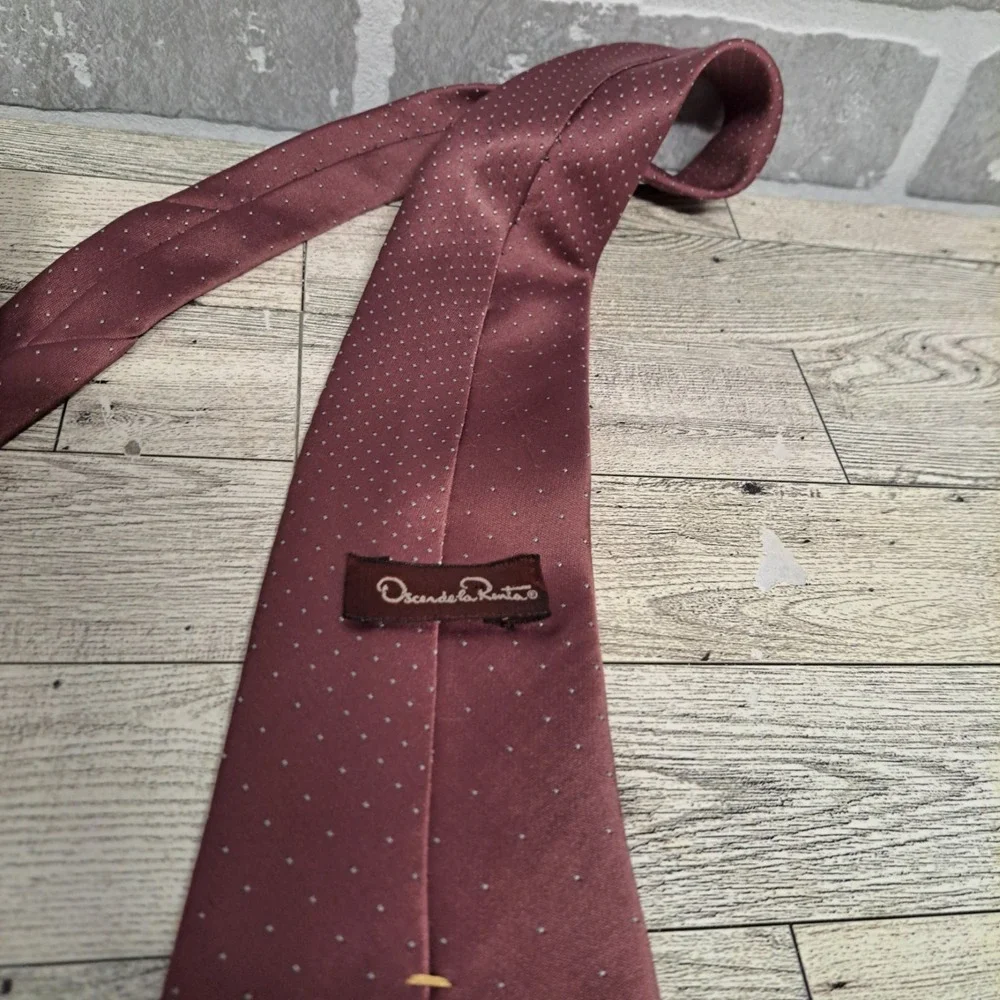 Vintage OSCAR DE LA RENTA Pink Polka Dot‎ Necktie Designer Tie 53